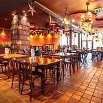 Art Rotterdam-fully Renovated Hotel