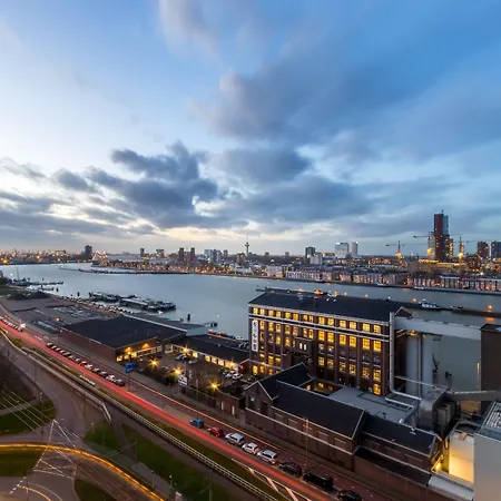 Art Rotterdam-fully Renovated 4* Rotterdam