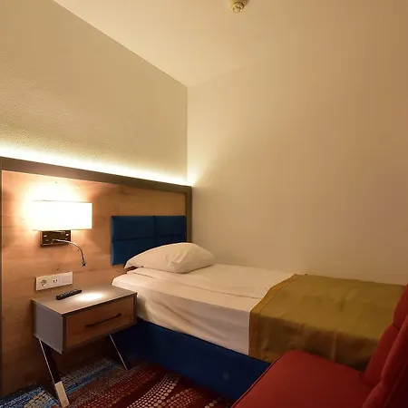 Art Rotterdam-fully Renovated Szálloda