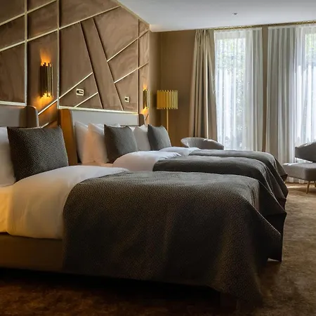 Art Rotterdam-fully Renovated Hotel
