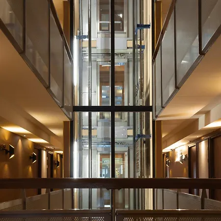 Hotel Art 4*