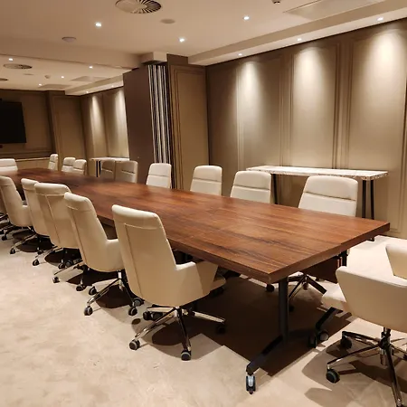 Art Rotterdam-fully Renovated Hotel