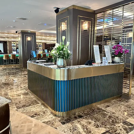 Art Rotterdam-fully Renovated Rotterdam