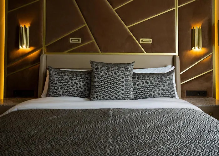 Отель Art Rotterdam-fully Renovated Роттердам