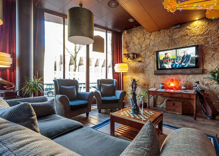 Hotell Art Rotterdam-fully Renovated 4*