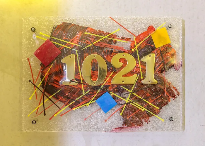 Отель Art Rotterdam-fully Renovated Роттердам