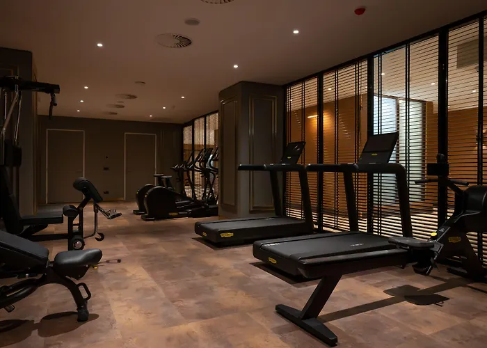 Art Rotterdam-fully Renovated Отель 4*