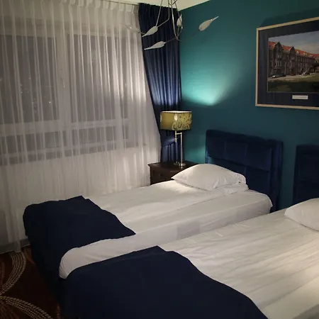 Art Rotterdam-fully Renovated Hotel