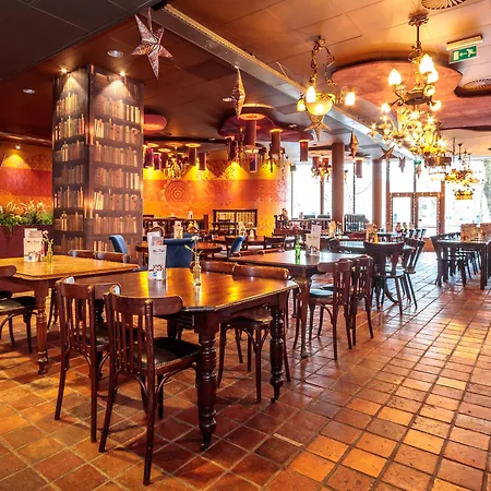 Art Rotterdam-fully Renovated Hotel