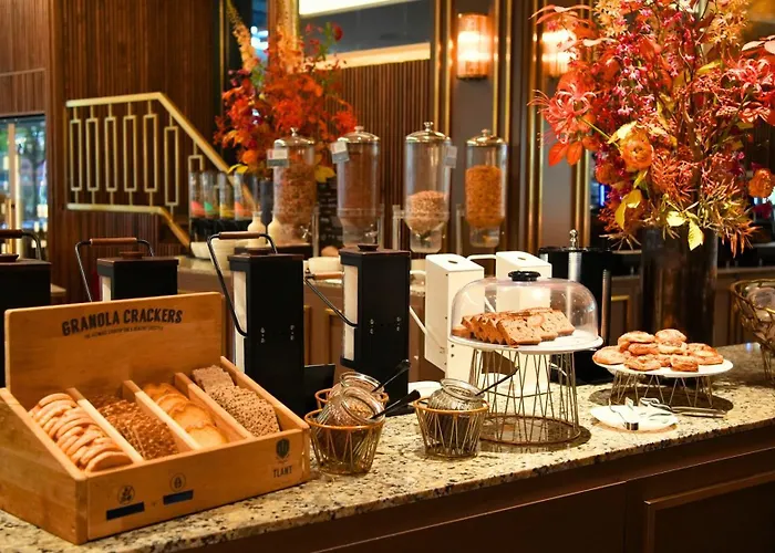 Art Rotterdam-fully Renovated Hotel